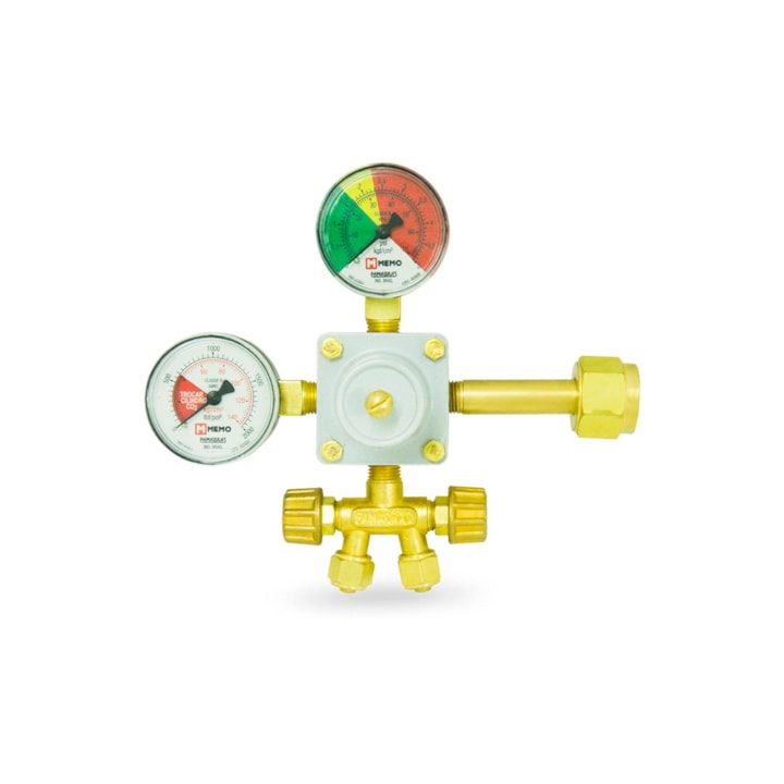 Válvula Redutora de Pressão com Manômetro de 2 Saídas-7a1bd784-9df5-459f-961c-93d023a8aa4f